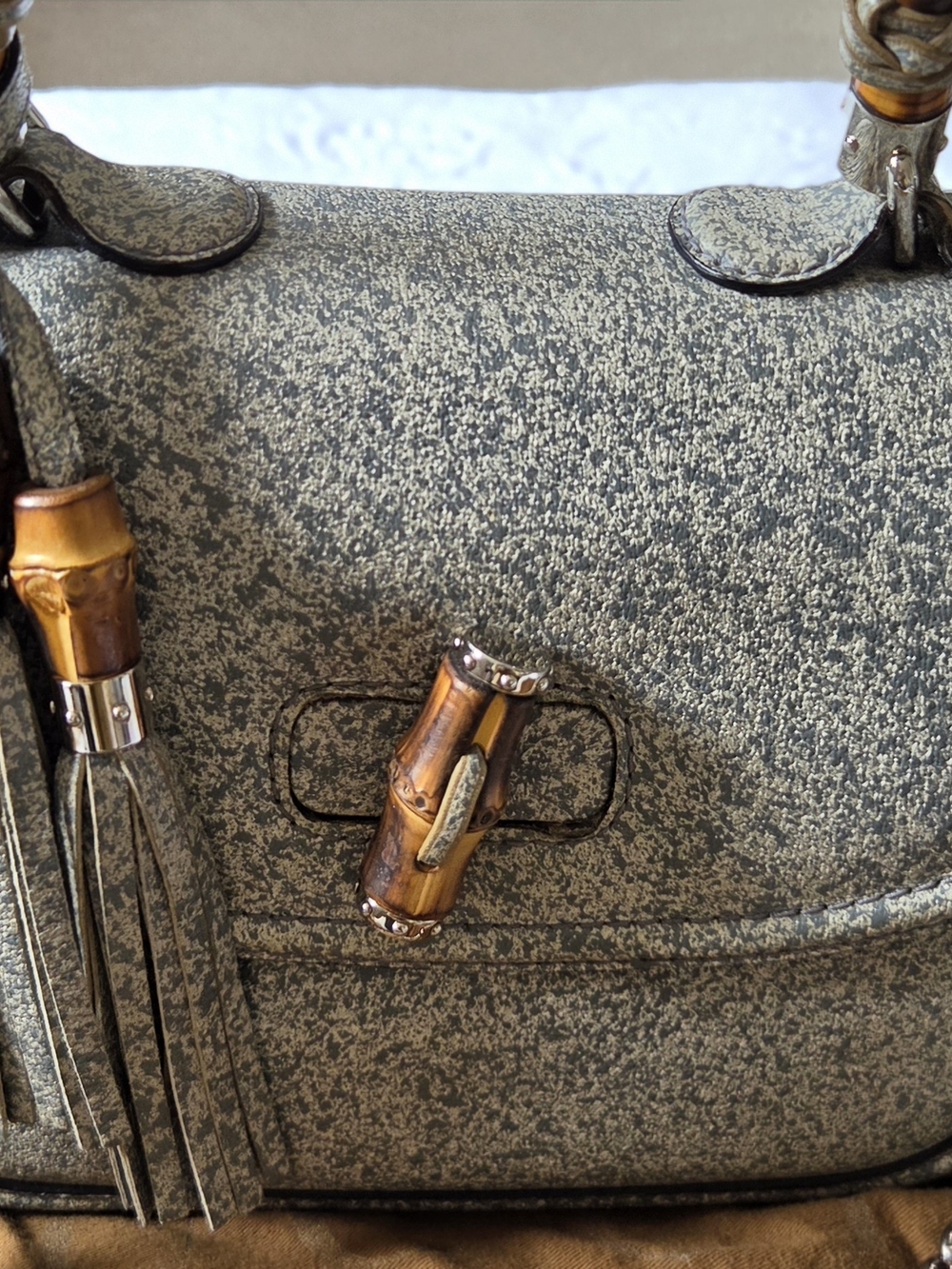 Gucci Gray Textured Satchel Handbag with Amber Bamboo Accents - Picture 4 of 14
